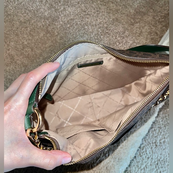 Michael Kors Bag - Picture 4 of 6